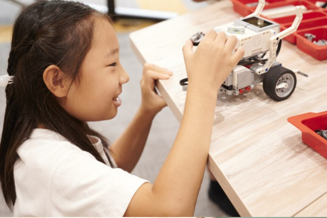 ロボット教室（小学生向け）は東京のMYLABへ！STEM教育を始めるメリット